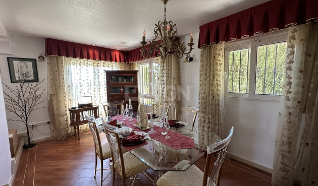 Wiederverkauf - Villa - Villamartin - Costa Blanca