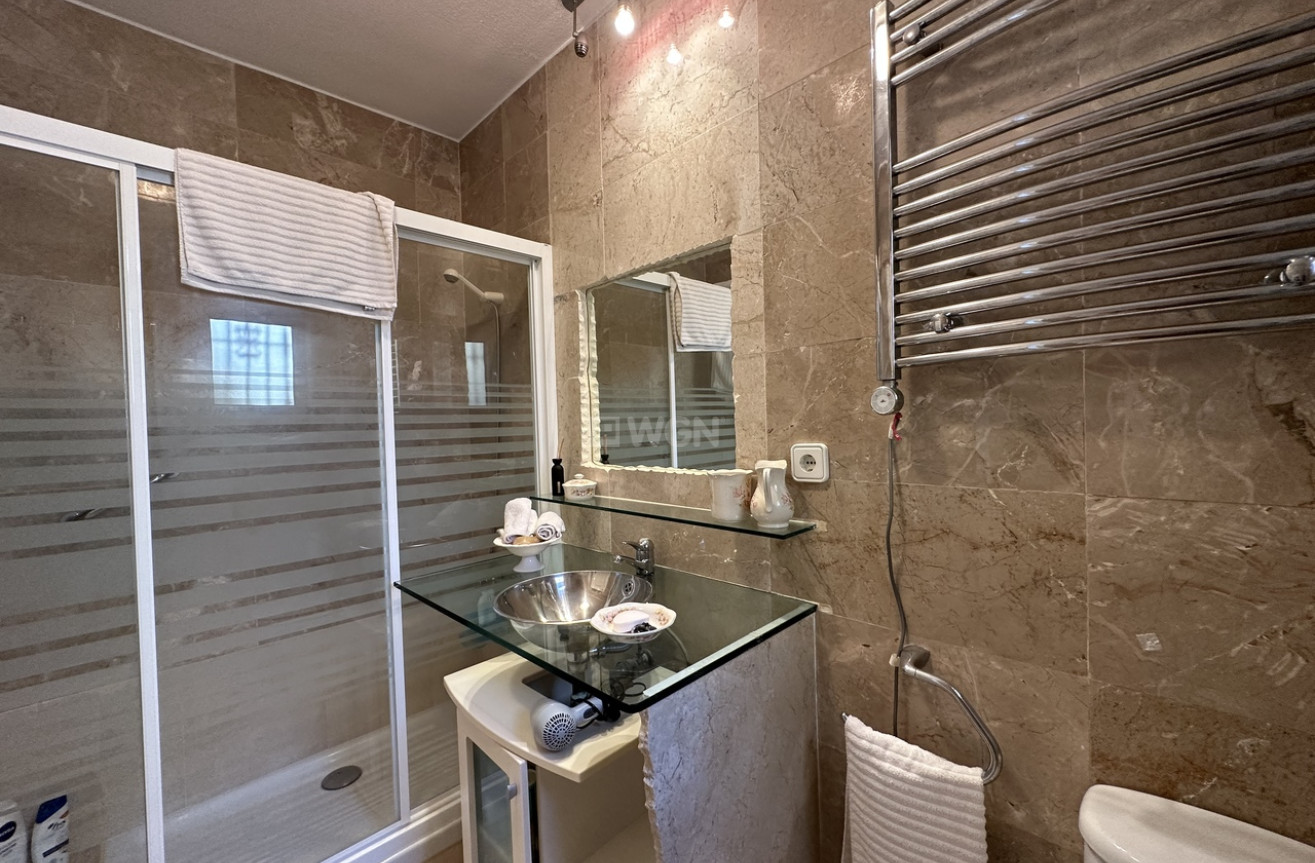 Wiederverkauf - Villa - Villamartin - Costa Blanca