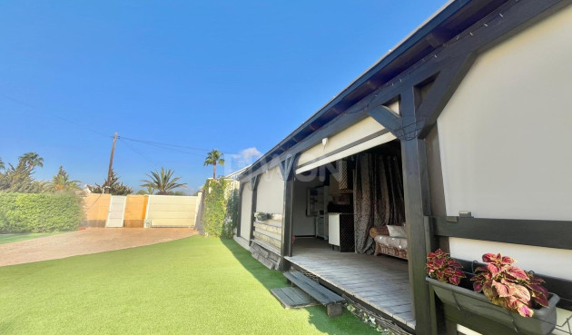 Resale - Villa - Torrevieja - San Luis