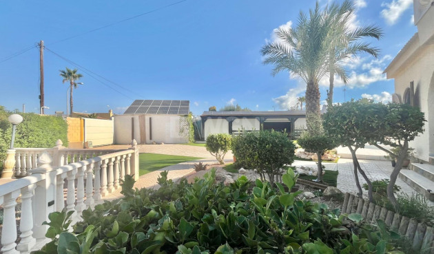Resale - Villa - Torrevieja - San Luis