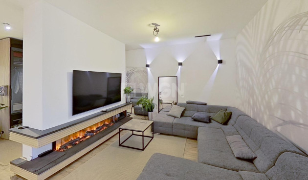 Resale - Villa - Torrevieja - San Luis