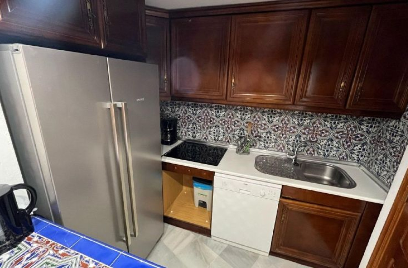 Odsprzedaż - Mieszkanie w bloku - Torrevieja - Costa Blanca