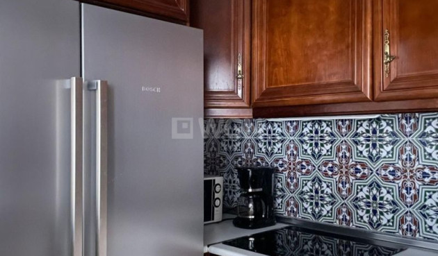 Odsprzedaż - Mieszkanie w bloku - Torrevieja - Costa Blanca