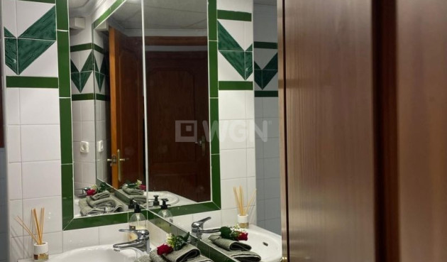 Odsprzedaż - Mieszkanie w bloku - Torrevieja - Costa Blanca