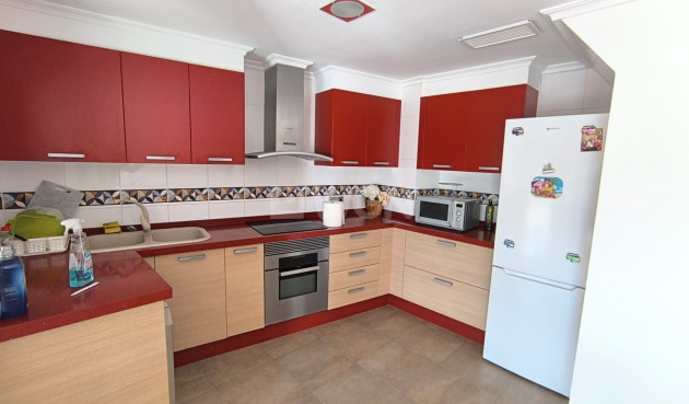 Resale - Apartment / flat - Sax - Inland