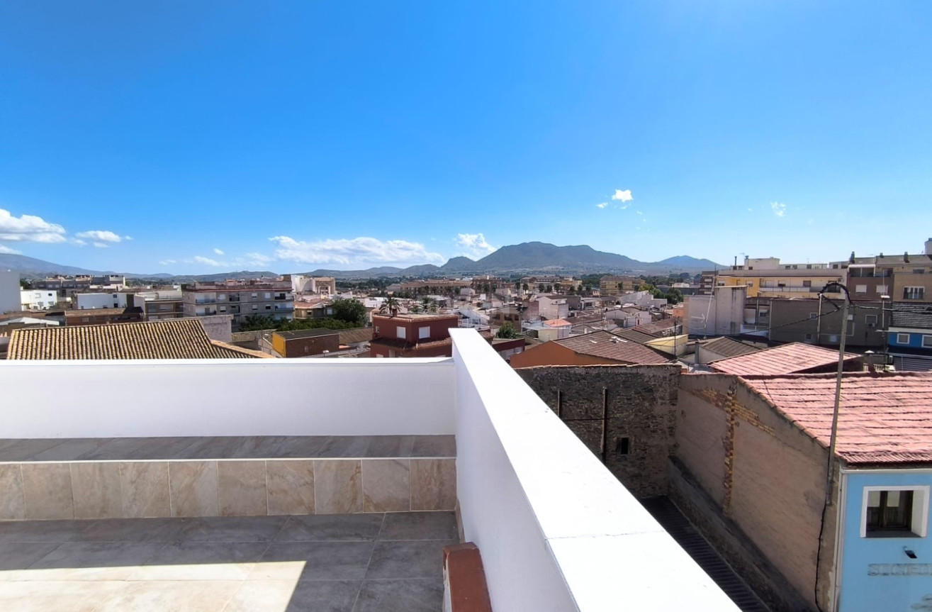 Resale - Apartment / flat - Sax - Inland