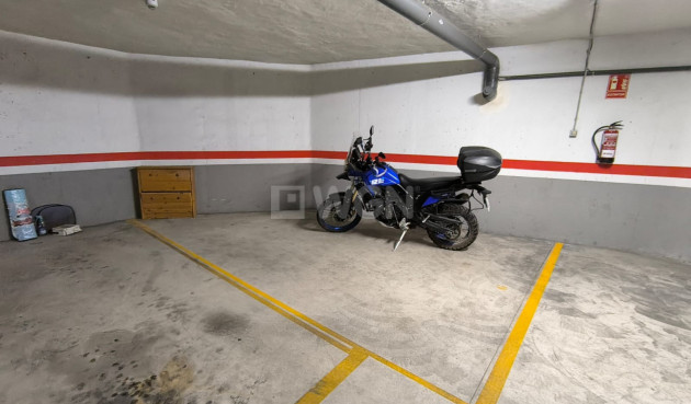 Resale - Apartment / flat - Sax - Inland