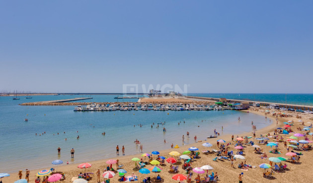 Odsprzedaż - Mieszkanie w bloku - Torrevieja - Acequion