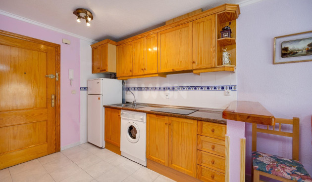 Odsprzedaż - Mieszkanie w bloku - Torrevieja - Acequion