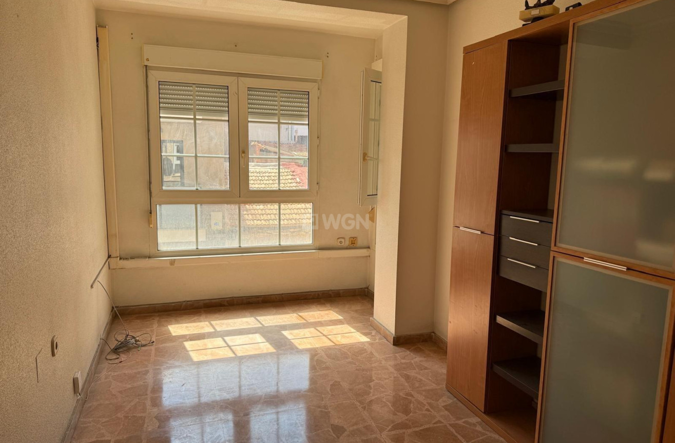 Reventa - Apartamento / piso - Torrevieja