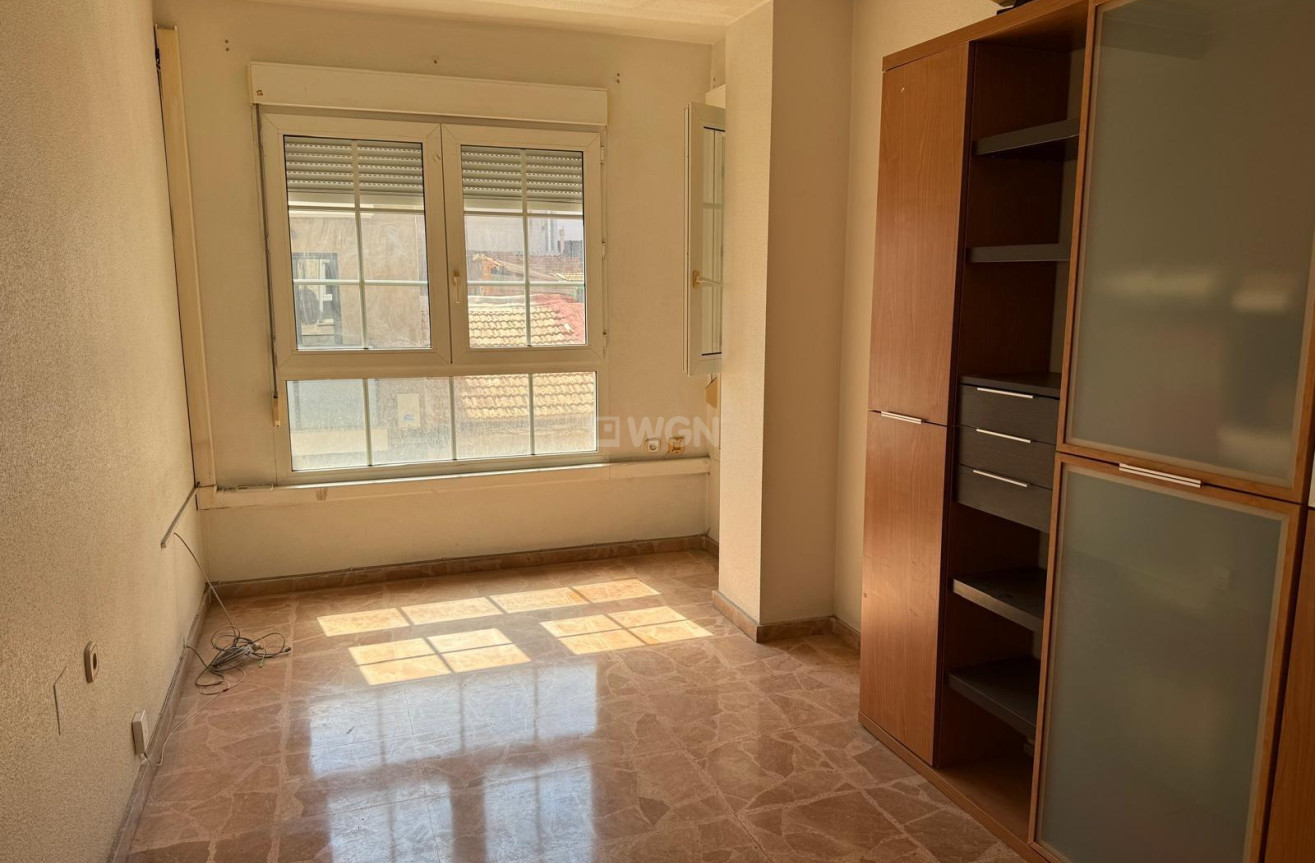 Reventa - Apartamento / piso - Torrevieja