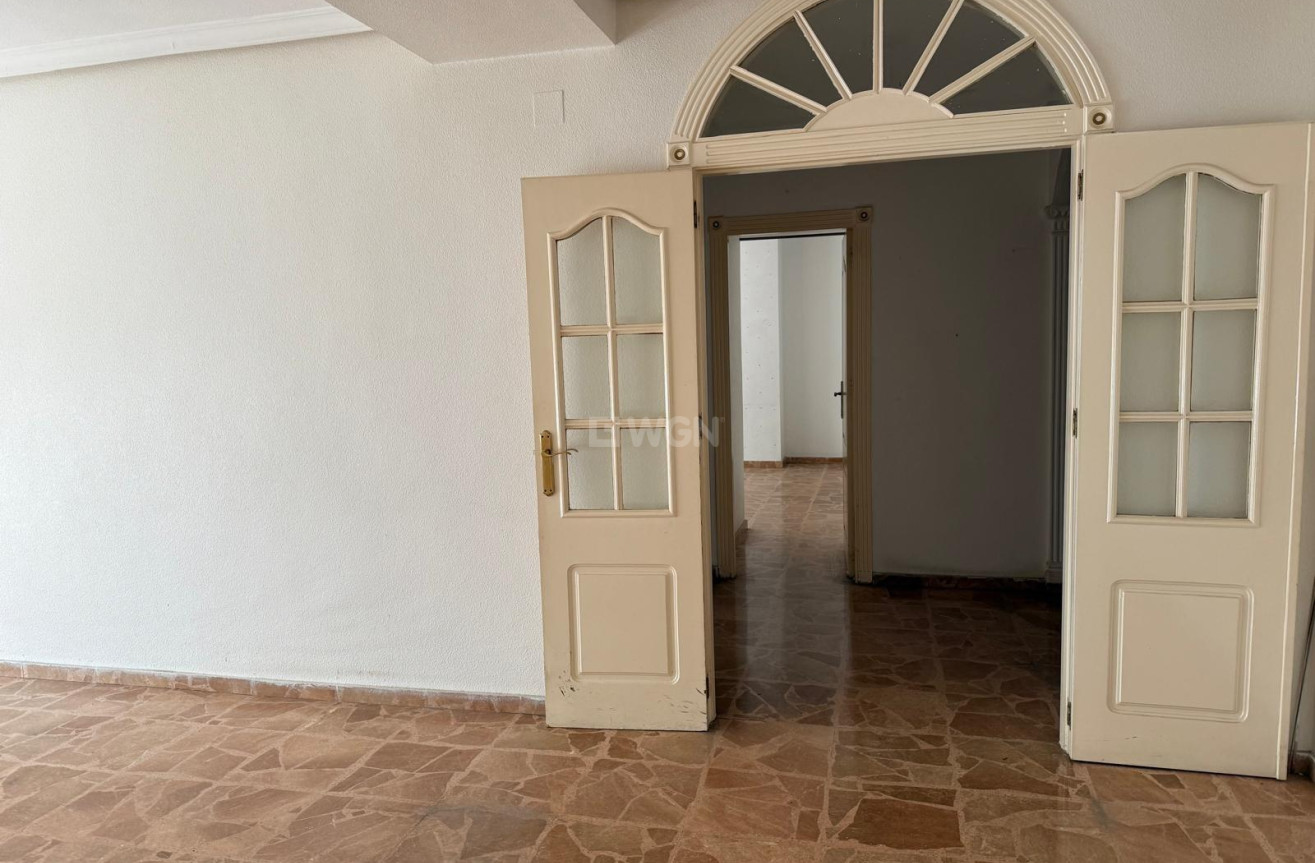 Reventa - Apartamento / piso - Torrevieja