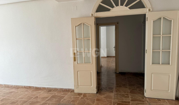 Reventa - Apartamento / piso - Torrevieja