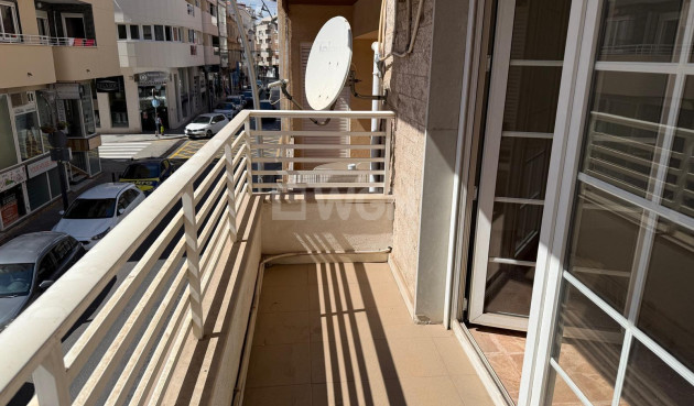 Reventa - Apartamento / piso - Torrevieja