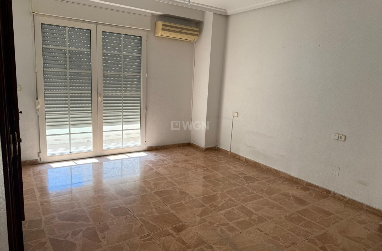 Reventa - Apartamento / piso - Torrevieja