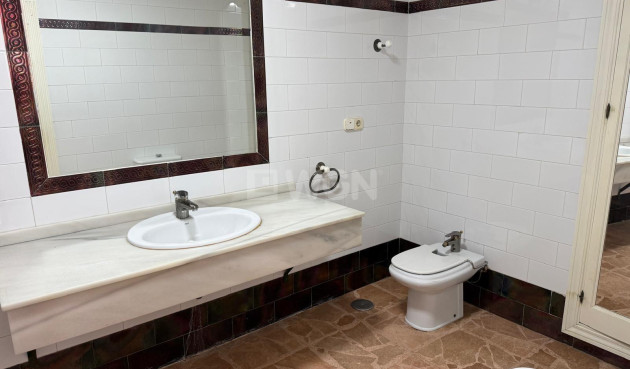 Reventa - Apartamento / piso - Torrevieja