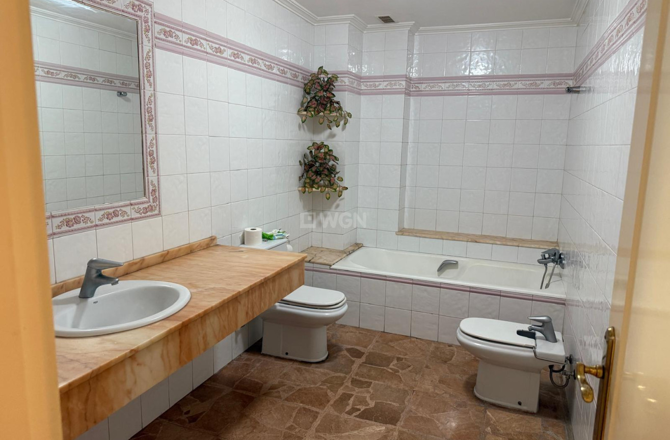 Reventa - Apartamento / piso - Torrevieja