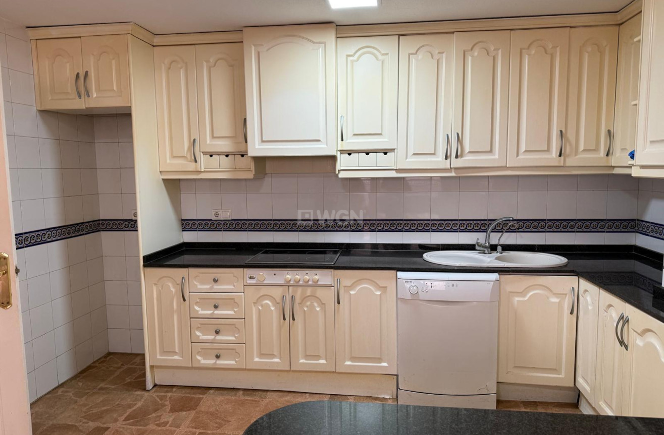 Reventa - Apartamento / piso - Torrevieja