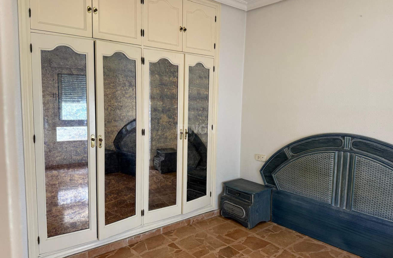 Reventa - Apartamento / piso - Torrevieja