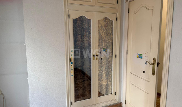 Reventa - Apartamento / piso - Torrevieja