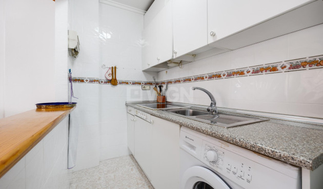 Resale - Bungalow - Torrevieja - PARQUE DE LAS NACIONES