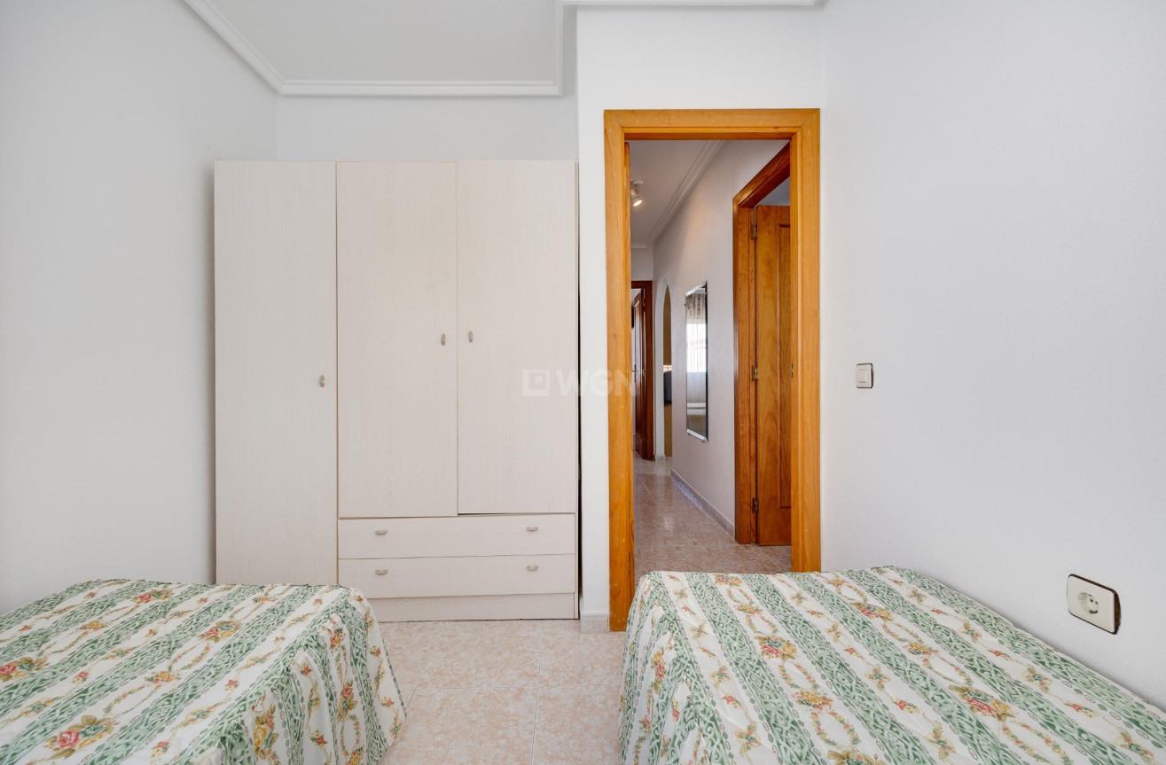 Resale - Bungalow - Torrevieja - PARQUE DE LAS NACIONES