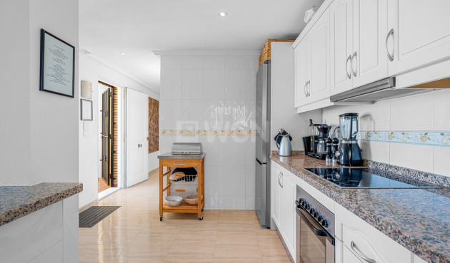 Odsprzedaż - Mieszkanie w bloku - Villamartin - Costa Blanca