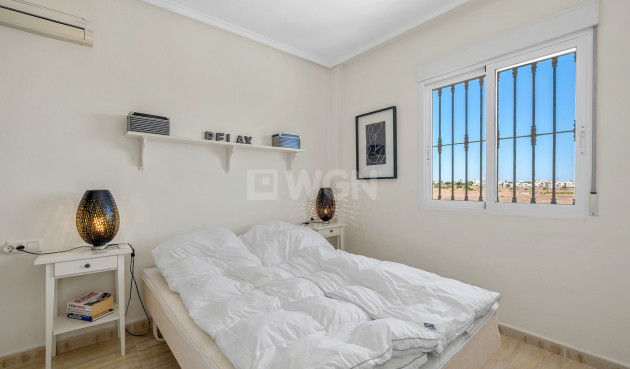 Odsprzedaż - Mieszkanie w bloku - Villamartin - Costa Blanca