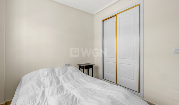 Odsprzedaż - Mieszkanie w bloku - Villamartin - Costa Blanca