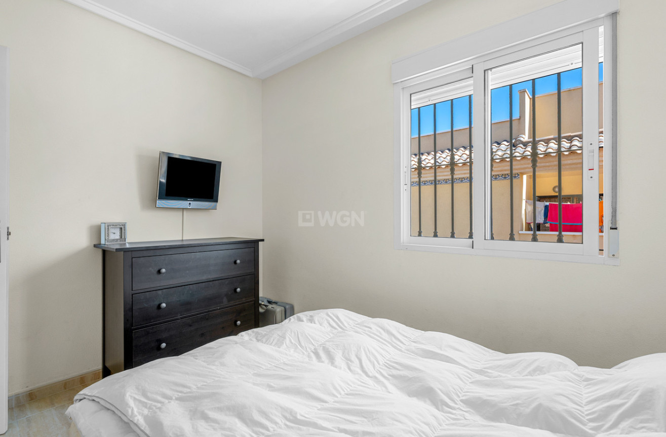 Odsprzedaż - Mieszkanie w bloku - Villamartin - Costa Blanca