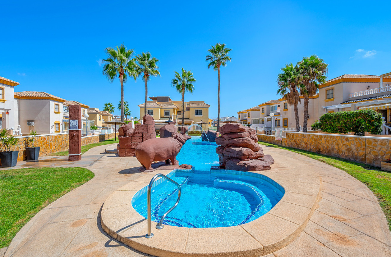 Odsprzedaż - Mieszkanie w bloku - Villamartin - Costa Blanca