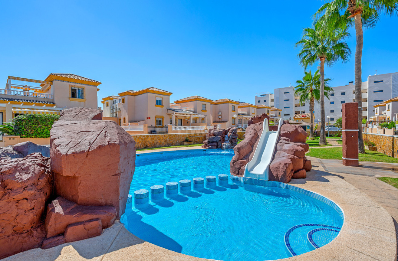 Odsprzedaż - Mieszkanie w bloku - Villamartin - Costa Blanca