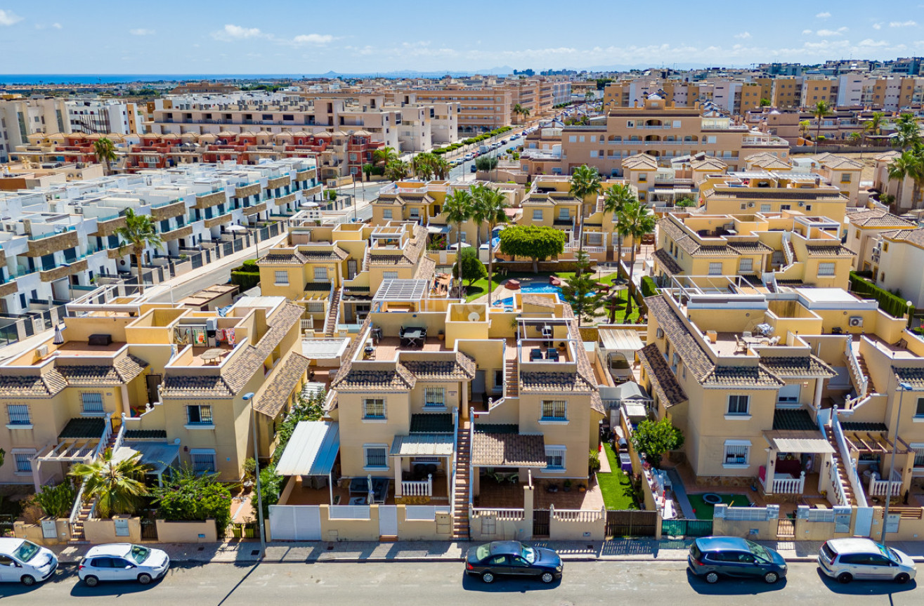 Odsprzedaż - Mieszkanie w bloku - Villamartin - Costa Blanca