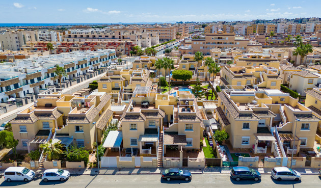 Odsprzedaż - Mieszkanie w bloku - Villamartin - Costa Blanca