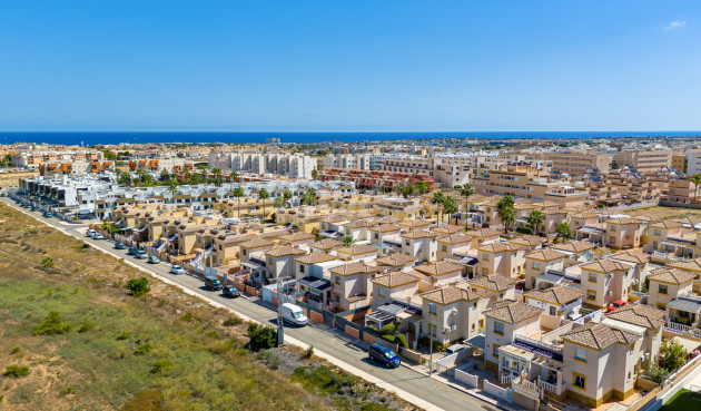 Odsprzedaż - Mieszkanie w bloku - Villamartin - Costa Blanca