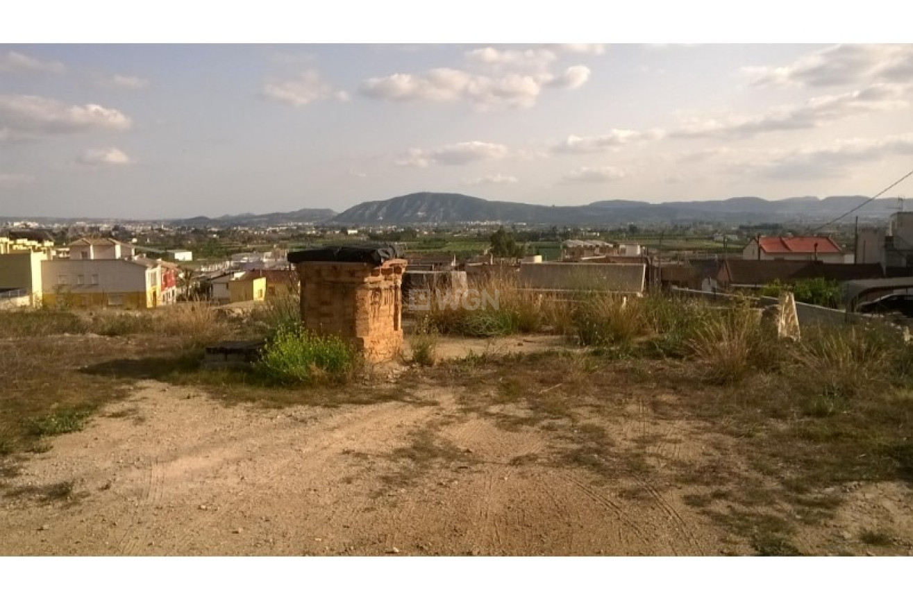 Odsprzedaż - Działka / Grunt - Orihuela - Inland