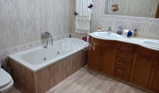 Reventa - Adosado - Granja de Rocamora