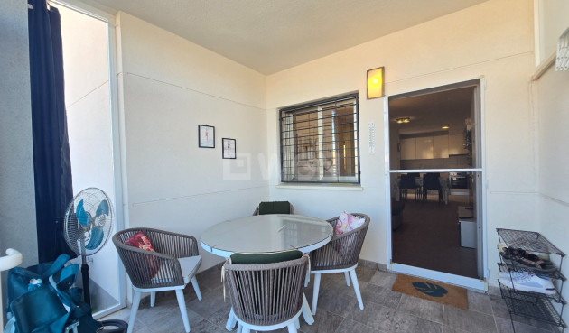 Odsprzedaż - Mieszkanie w bloku - Torrevieja - Costa Blanca