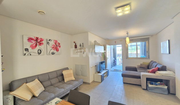 Odsprzedaż - Mieszkanie w bloku - Torrevieja - Costa Blanca
