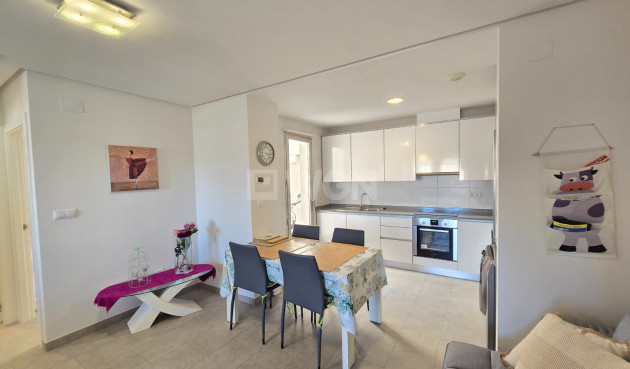 Odsprzedaż - Mieszkanie w bloku - Torrevieja - Costa Blanca