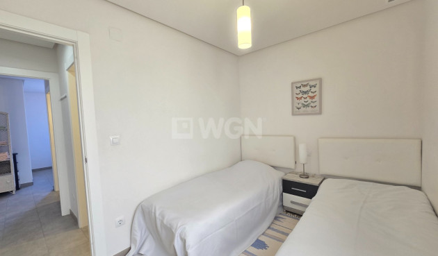 Odsprzedaż - Mieszkanie w bloku - Torrevieja - Costa Blanca