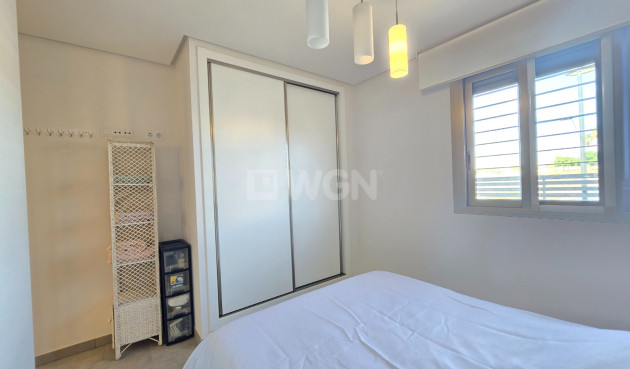 Odsprzedaż - Mieszkanie w bloku - Torrevieja - Costa Blanca