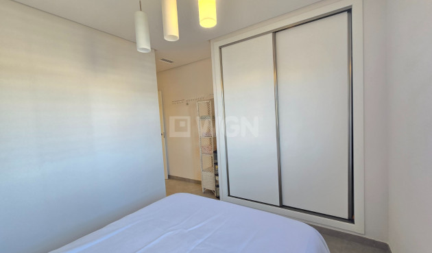 Odsprzedaż - Mieszkanie w bloku - Torrevieja - Costa Blanca