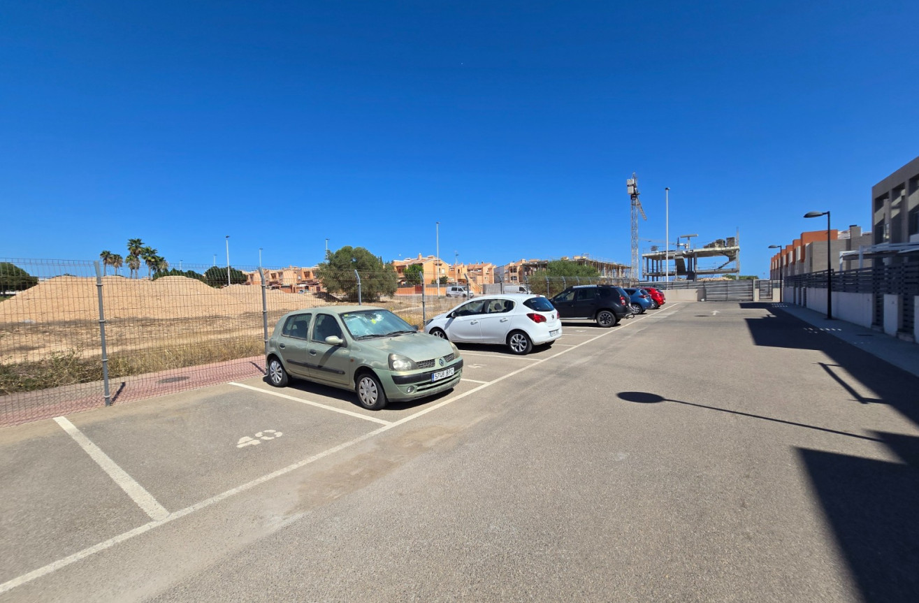 Odsprzedaż - Mieszkanie w bloku - Torrevieja - Costa Blanca