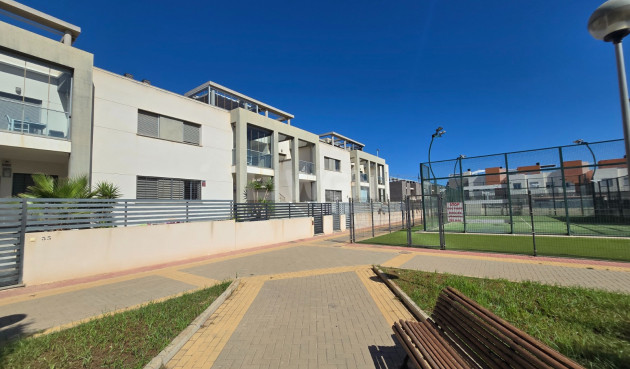 Odsprzedaż - Mieszkanie w bloku - Torrevieja - Costa Blanca