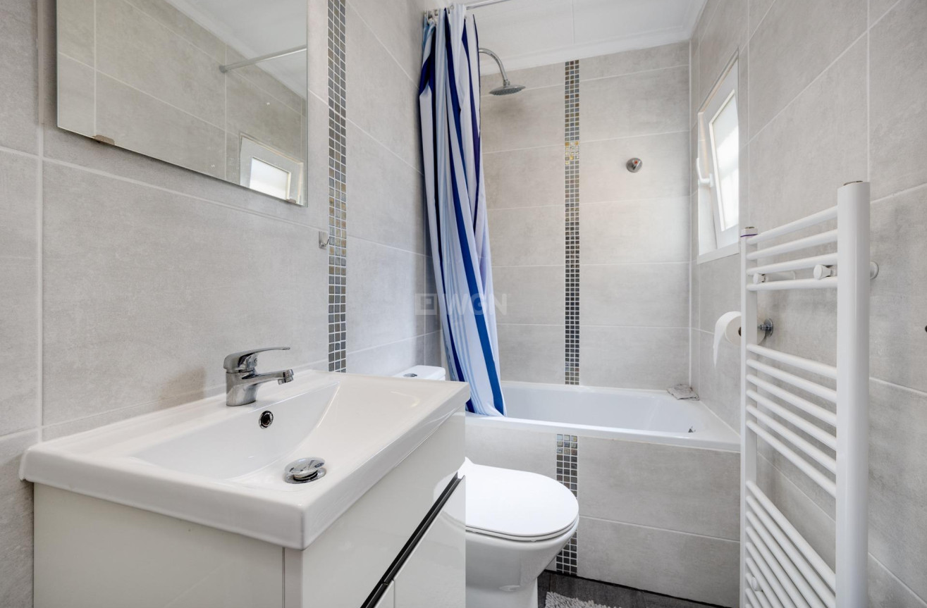 Reventa - Villa - San Fulgencio - La Marina