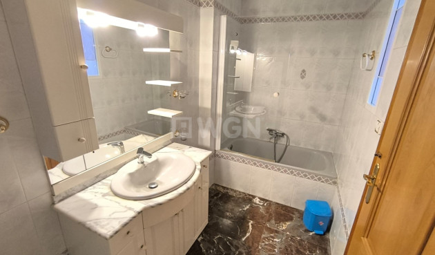 Resale - Townhouse - Sax - Inland