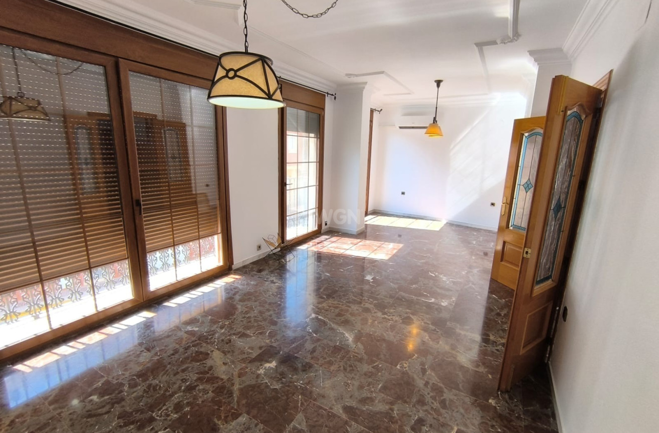 Resale - Townhouse - Sax - Inland