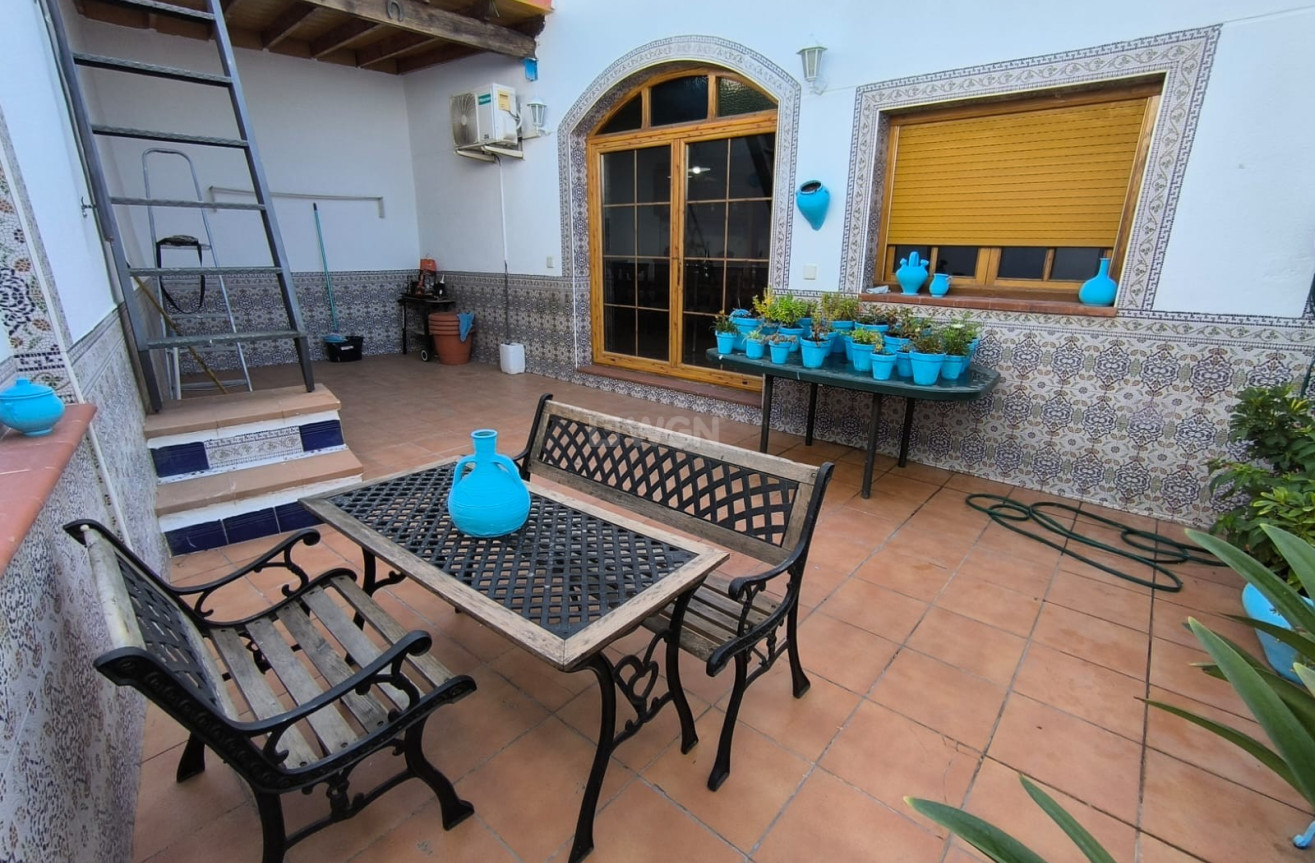 Resale - Townhouse - Sax - Inland