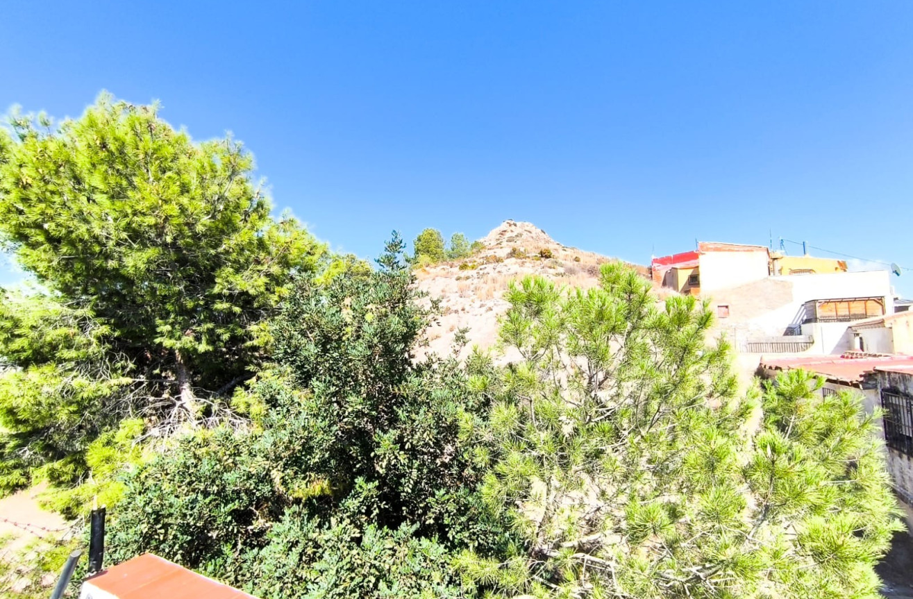 Resale - Townhouse - Sax - Inland